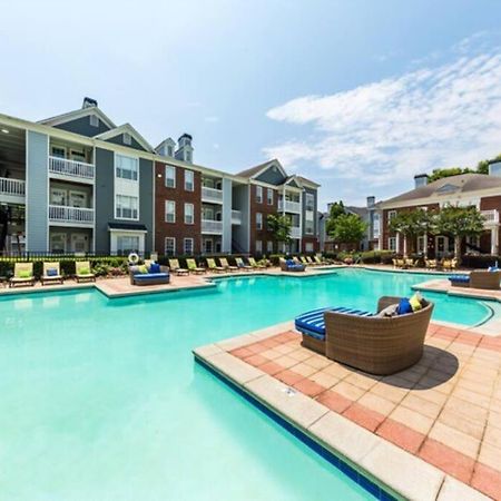 Ferienwohnung Heartbeat Of Atl- Gated Community, Pool, Gym, And Much More! Atlanta Exterior foto